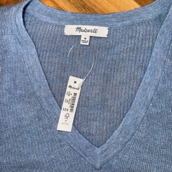 Madewell NWT women’s light weight wool sweater size medium spring - Picture 2 of 4